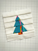 Load image into Gallery viewer, Pinery - an FPP tree quilt block