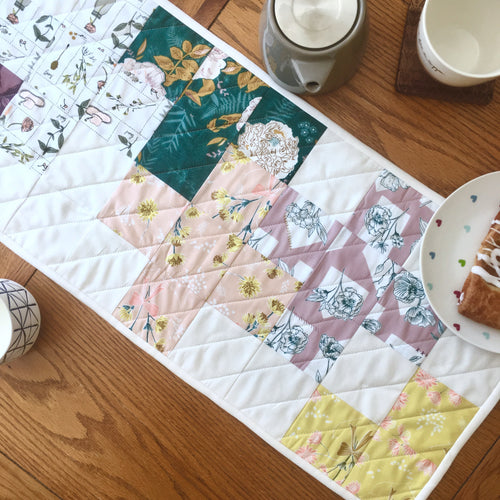 A Quilter's Table - PDF pattern